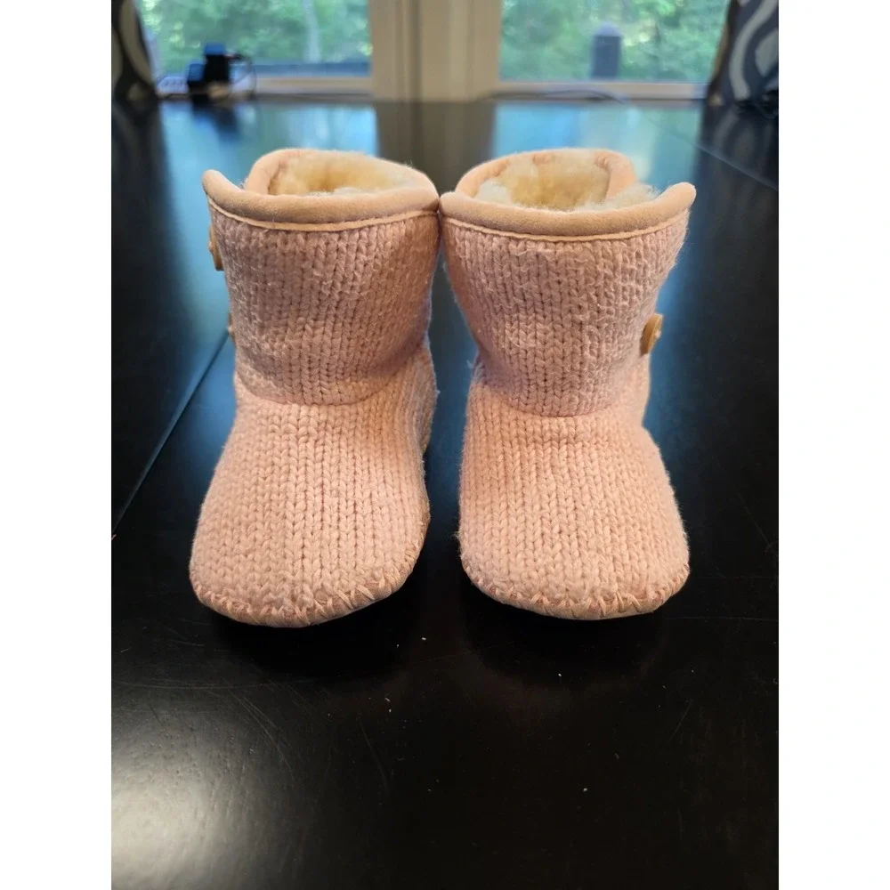 UGG Jesse Purl Knit Infant Baby Boots Pink Sheepskin‎ Lined Size 2/3 (6-12M)